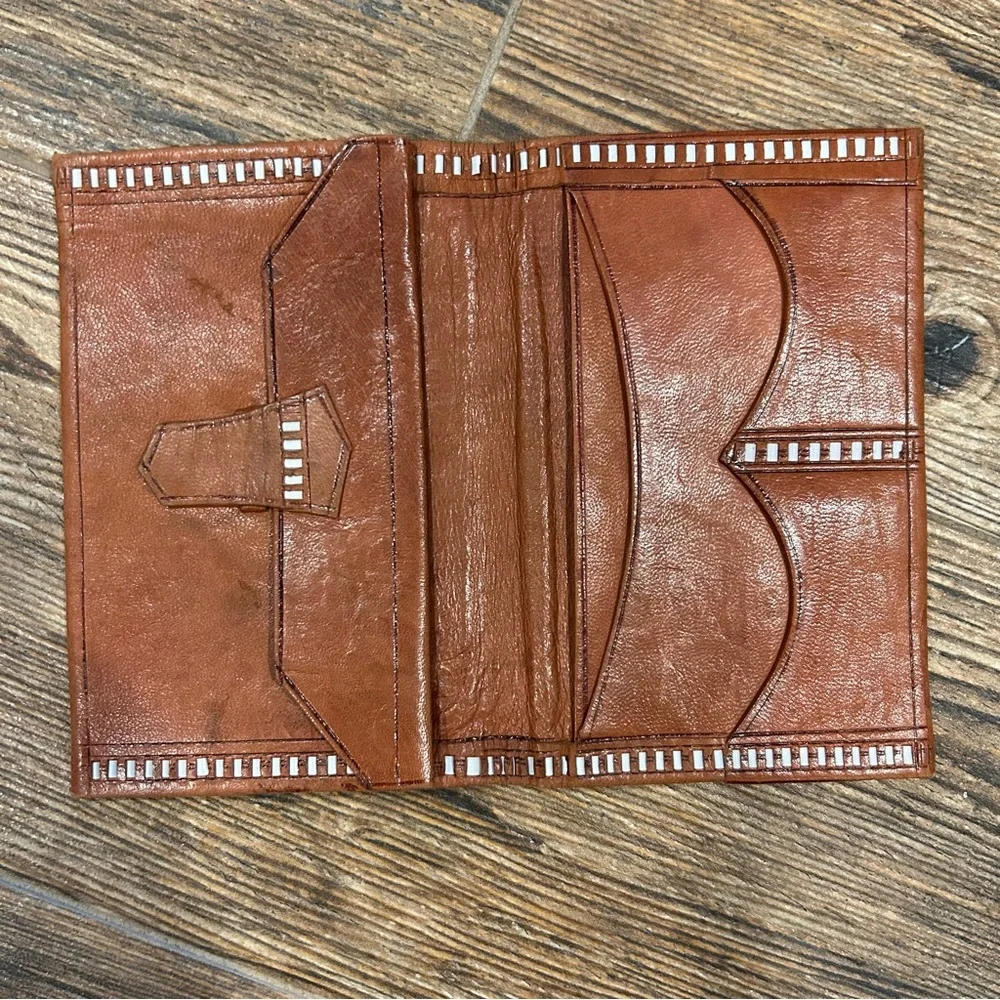 Handmade Genuine Leather Wallet – Made in Morocco